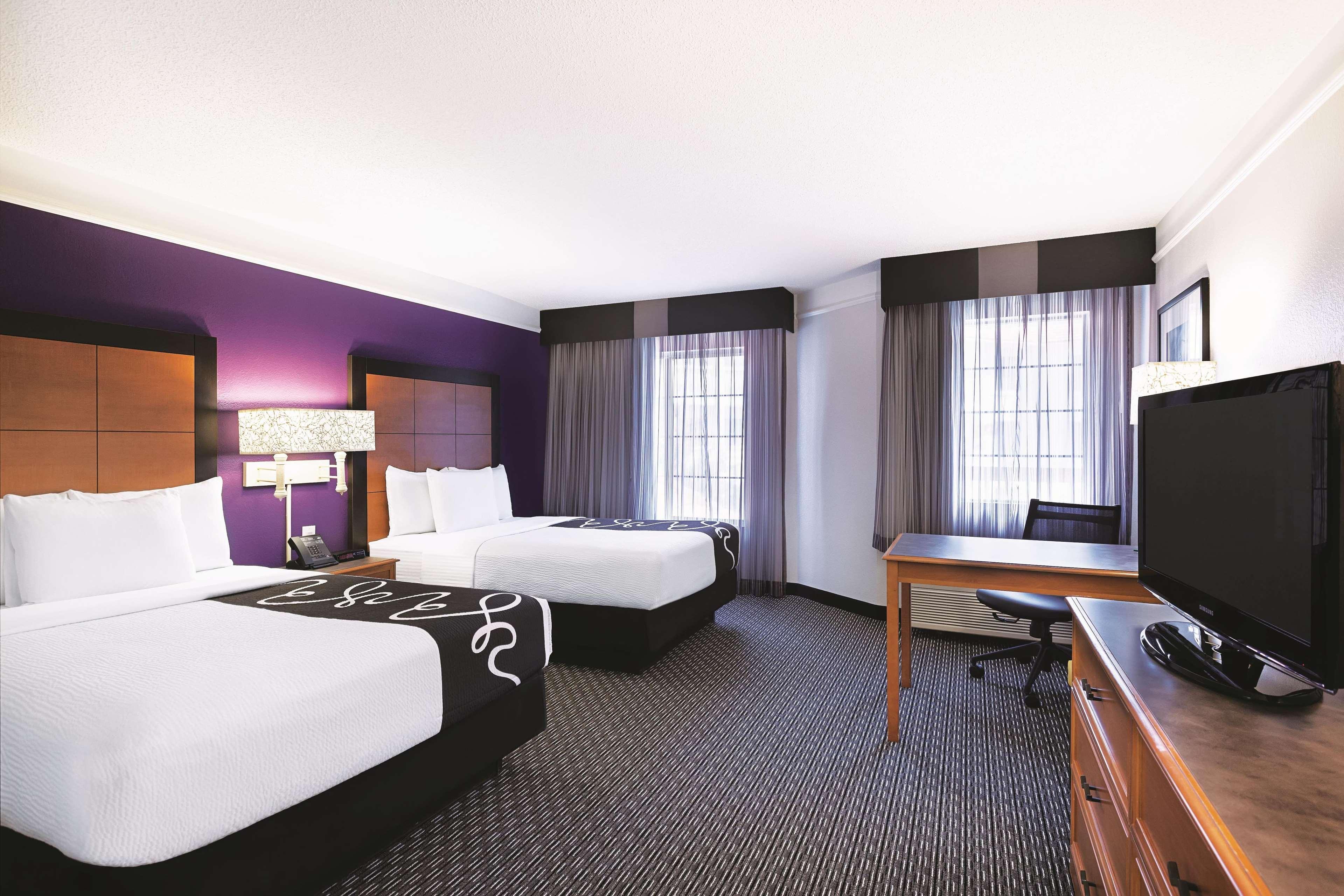 La Quinta By Wyndham Raleigh Durham Intl Ap Hotel Morrisville Exterior photo