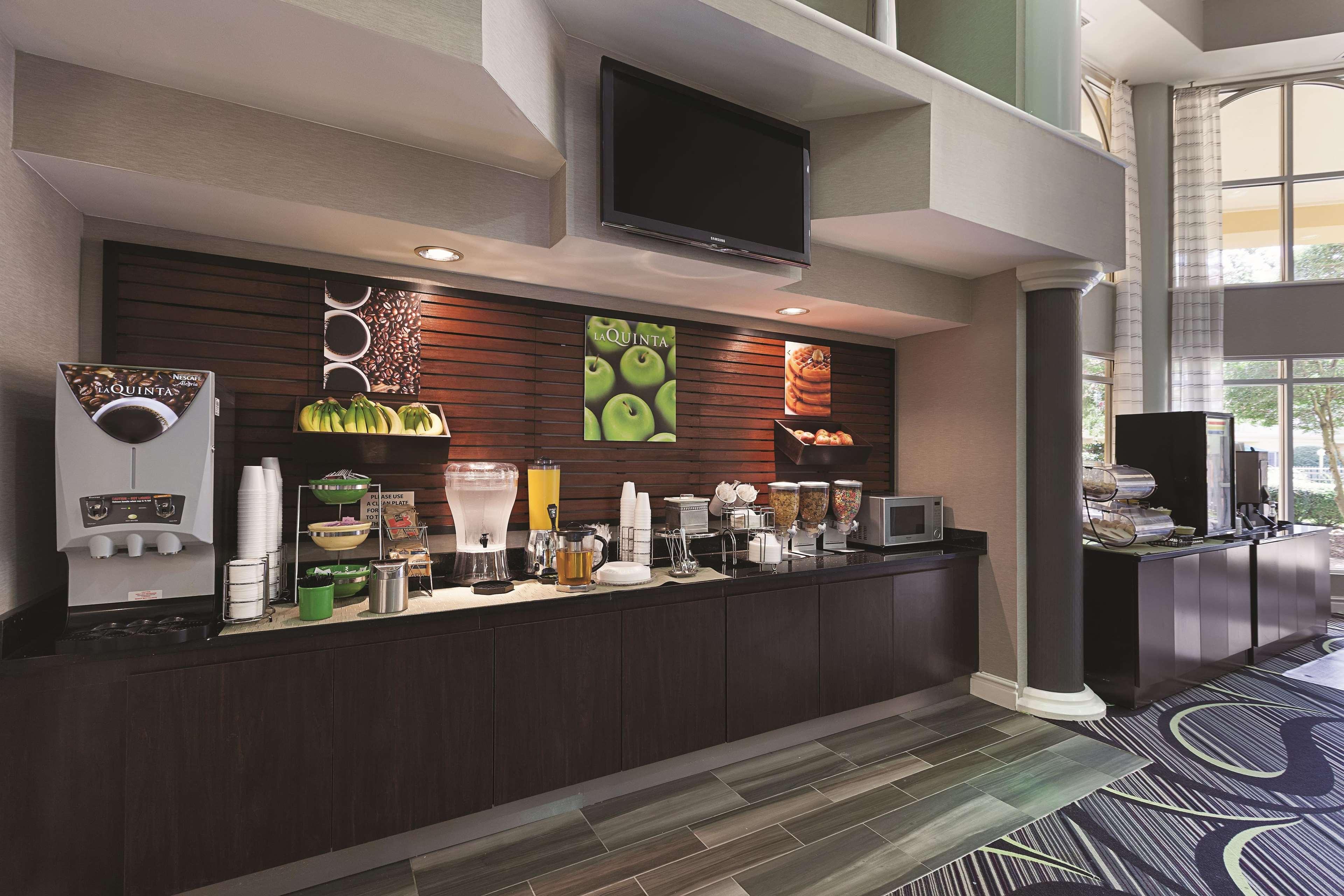 La Quinta By Wyndham Raleigh Durham Intl Ap Hotel Morrisville Exterior photo